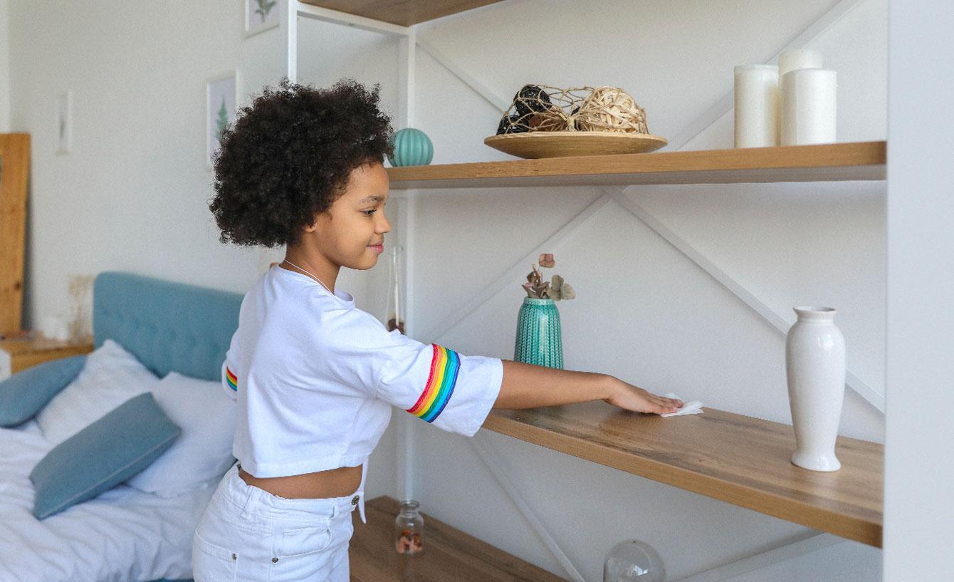 Pulizie ecologiche in casa: eliminare i detergenti chimici è possibile