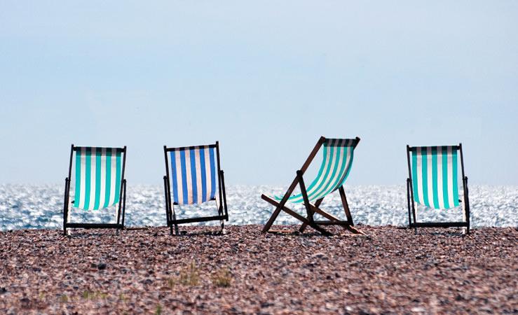 Suggerimenti per pulire la casa prima di partire per le vacanze