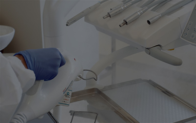 Polti Sani System für die schnelle, sichere und häufige Sanitisierung von Zahnarztpraxen.